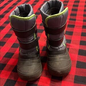 Wonder Nation Kids Boots in Black and Gray with Green Trim